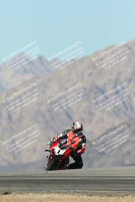 media/Dec-04-2025-Racers Edge (Thu) [[5ebc9f124d]]/3-B Group/6-Session 4 (Turn 9)/